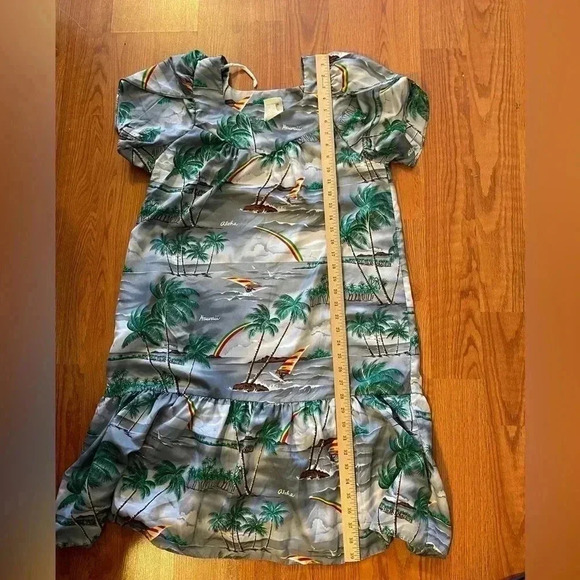 Vtg Hawaiian Togs Sz S Tropical Aloha Dress Muumuu Pocket Ruffle Hem TINY FLAW - Picture 11 of 11